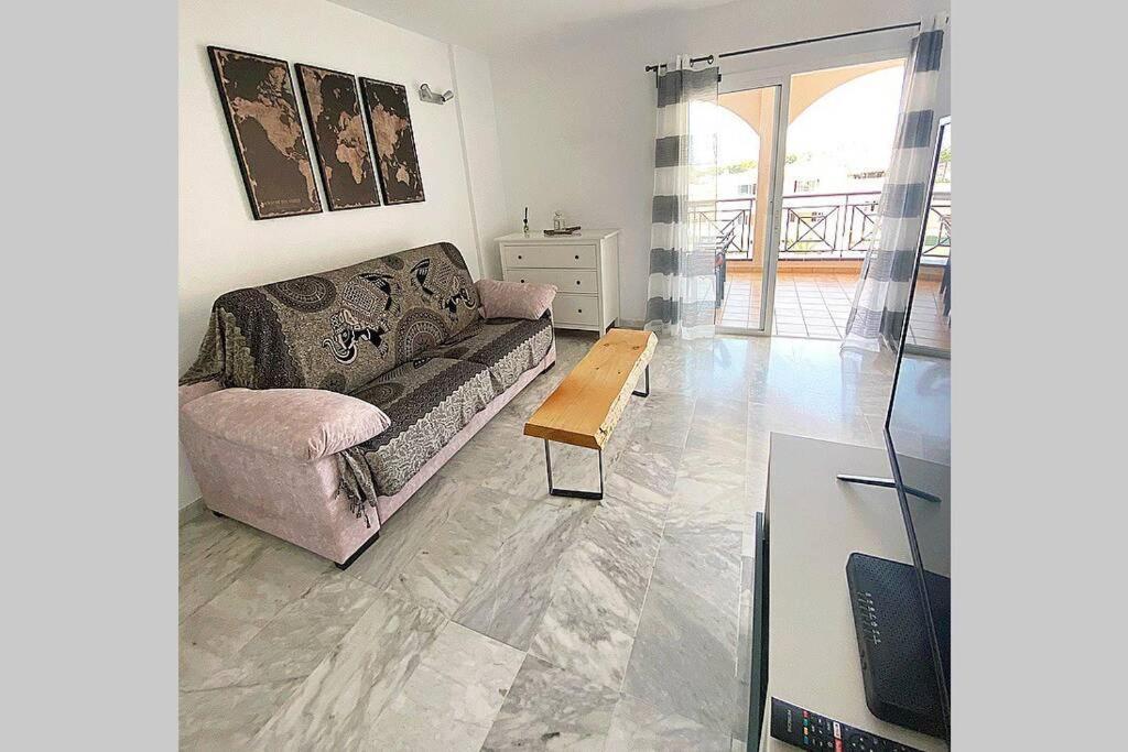 Dinastia De La Reina Apartment Arona  Ngoại thất bức ảnh